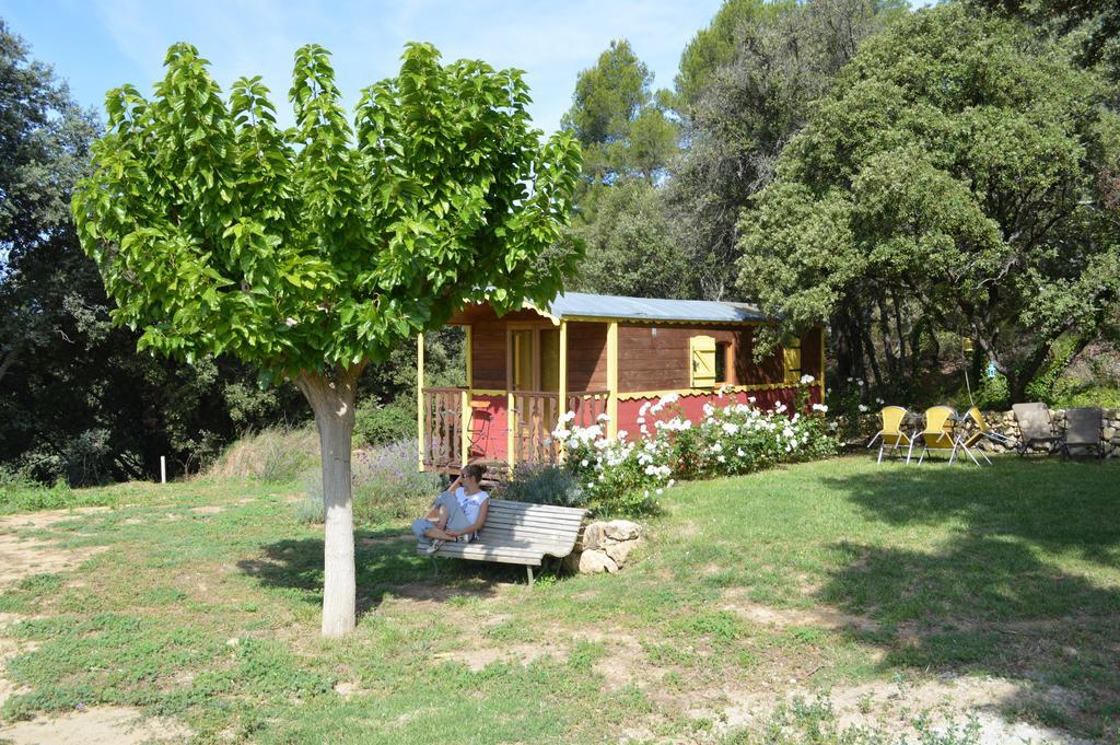 فيلا Domaine Les Perpetus La Tour-dʼAigues الغرفة الصورة
